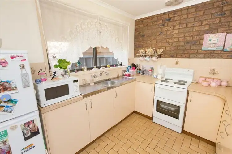 Fourth view of Homely unit listing, 2/3 Vincent Court, Mildura VIC 3500