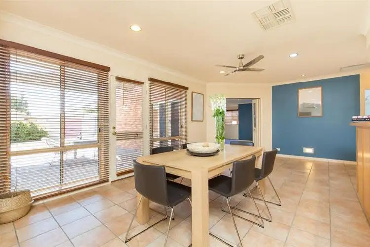 Seventh view of Homely house listing, 4 Rodi Court, Mildura VIC 3500
