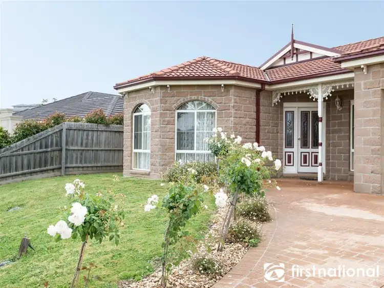20 Carlisle Drive, Beaconsfield VIC 3807