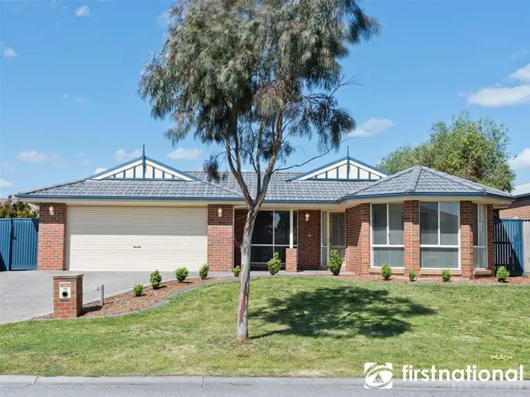 10 Mallard Street, Berwick VIC 3806