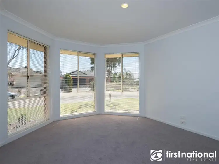 Fifth view of Homely house listing, 10 Mallard Street, Berwick VIC 3806