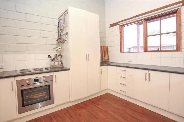 Fifth view of Homely house listing, 299 Tenth Street, Mildura VIC 3500