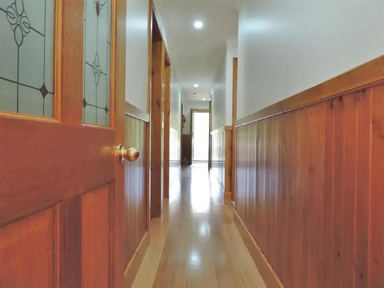 Seventh view of Homely house listing, 4 Norman Court, Bright VIC 3741
