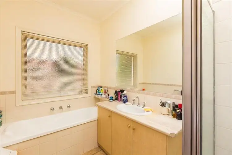 Seventh view of Homely townhouse listing, 383 Eleventh Street, Mildura VIC 3500