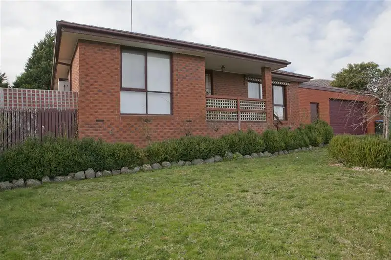 Main view of Homely house listing, 4 Skye Crescent, Endeavour Hills VIC 3802