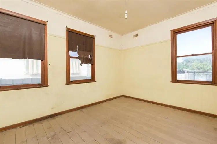 Fifth view of Homely house listing, 105 Ontario Avenue, Mildura VIC 3500