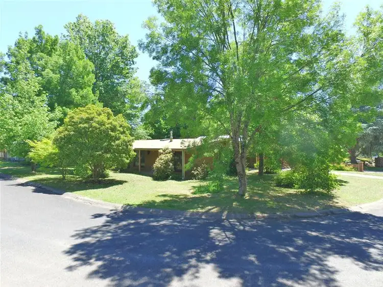 Third view of Homely house listing, 5 Alrima Court, Bright VIC 3741
