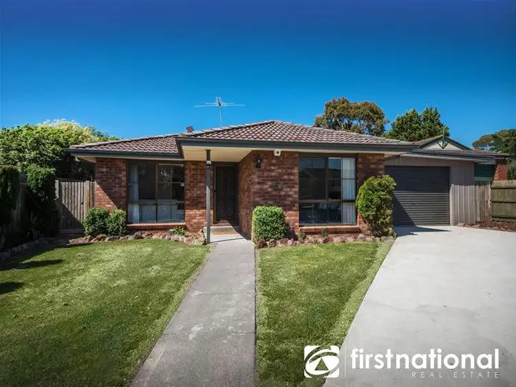 10 Ashton Rise, Narre Warren South VIC 3805