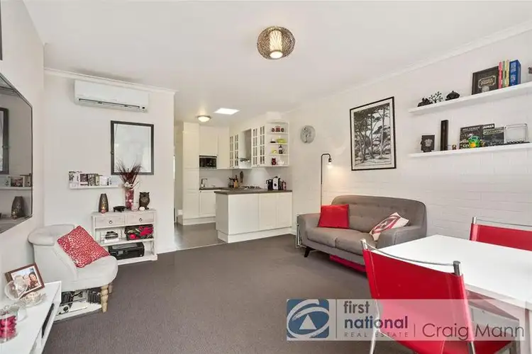 2/5 Sydney Street, Somerville VIC 3912