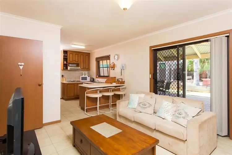 Seventh view of Homely house listing, 5 Montrose Court, Mildura VIC 3500