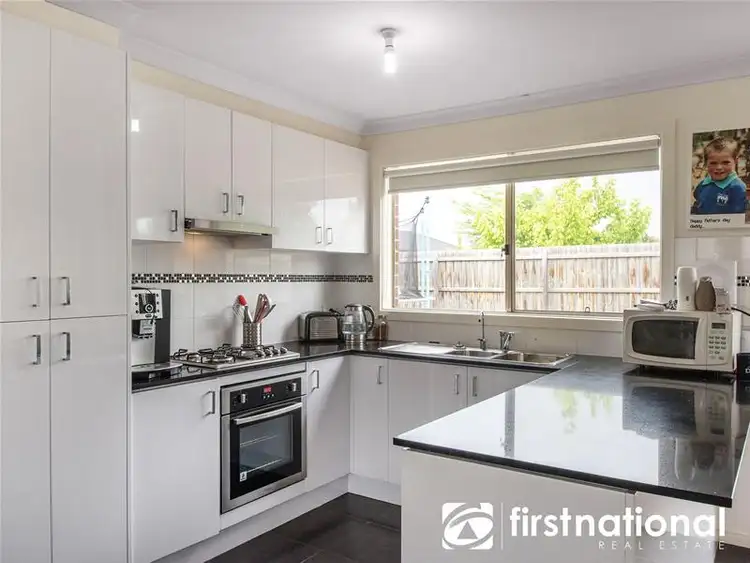 Third view of Homely apartment listing, 6/3-5 Melissa Way, Pakenham VIC 3810