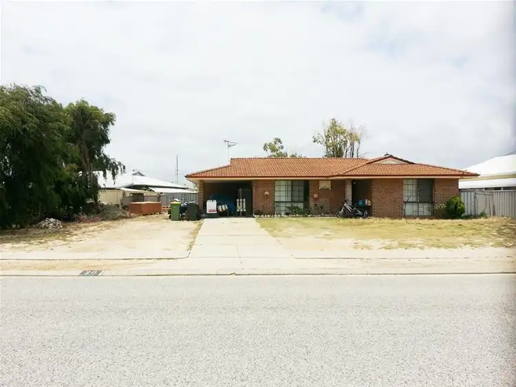 20 Aquilla Street, Jurien Bay WA 6516