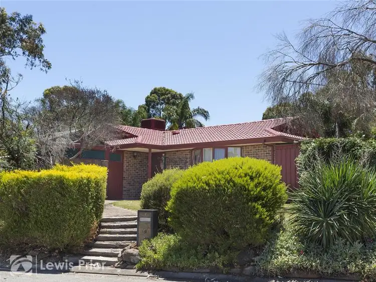 7 Meg Court, Aberfoyle Park SA 5159
