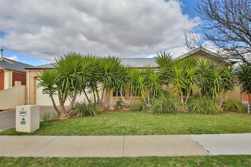 Main view of Homely townhouse listing, 1/522 Walnut Avenue, Mildura VIC 3500
