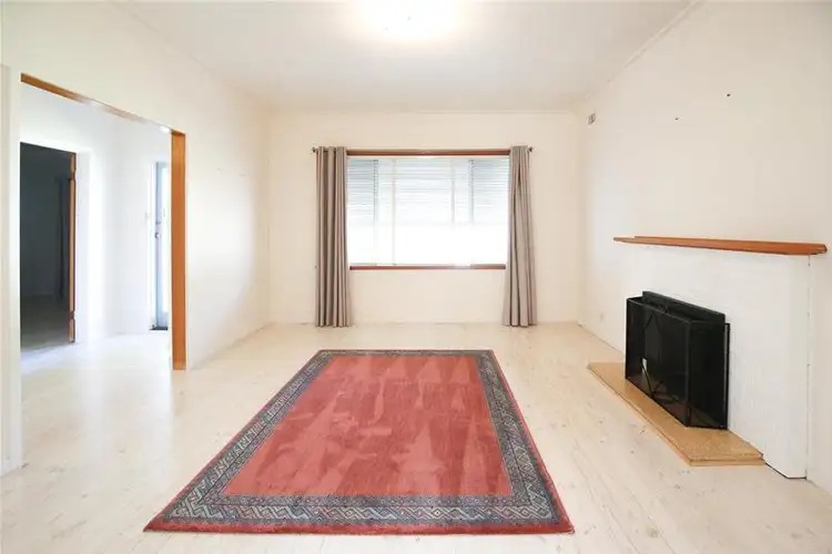 Second view of Homely house listing, 106 Twelfth Street, Mildura VIC 3500