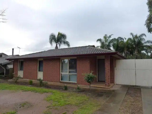 15 Henderson Avenue, Pooraka SA 5095