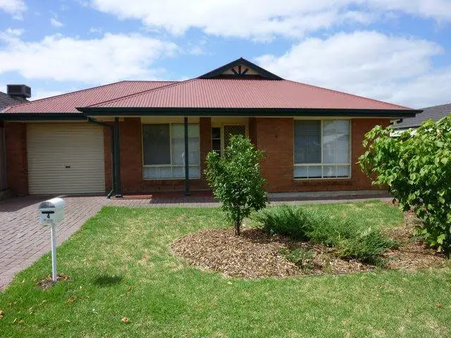 4 Victoria Drive, Oakden SA 5086