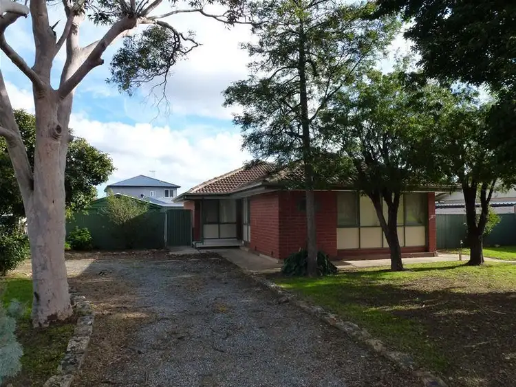 2 Mary Avenue, Gilles Plains SA 5086