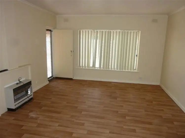 2/272 Hampstead Road, Clearview SA 5085