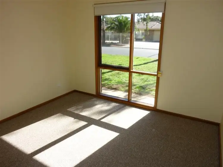 Fifth view of Homely house listing, 33 Camelia Drive, Parafield Gardens SA 5107