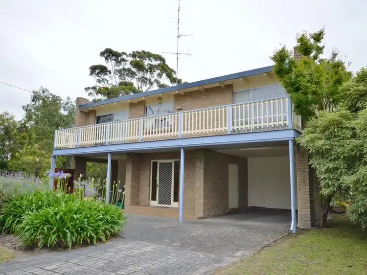 16 Abbott Street, Inverloch VIC 3996