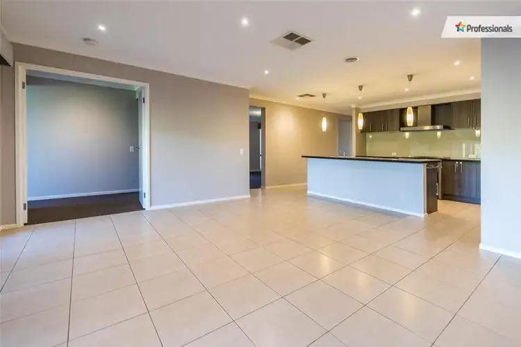 Fifth view of Homely house listing, 35 Castlemaine Drive, Eynesbury VIC 3338