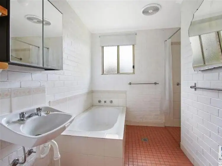 Fifth view of Homely terrace listing, Urana Road, Lavington NSW 2641