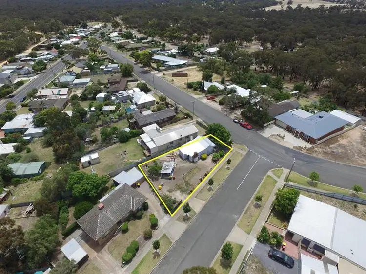 24 Woods Street, Stawell VIC 3380