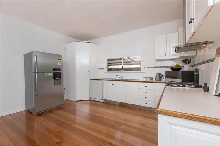 Fifth view of Homely house listing, 7 Stuart Avenue, Mildura VIC 3500