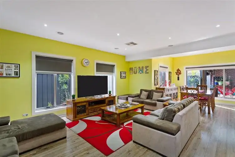 Sixth view of Homely house listing, 5 Buninyong Lane, Craigieburn VIC 3064