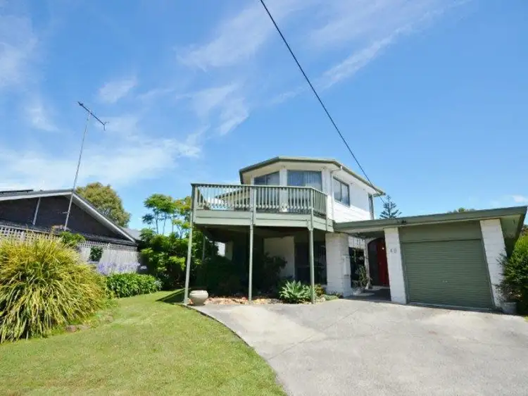 49 Wonthaggi Road, Inverloch VIC 3996
