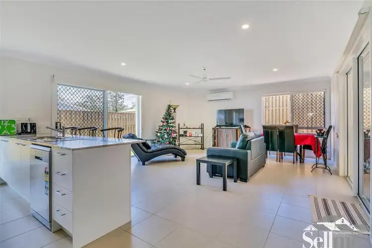 8 Idalia Street, Pimpama QLD 4209