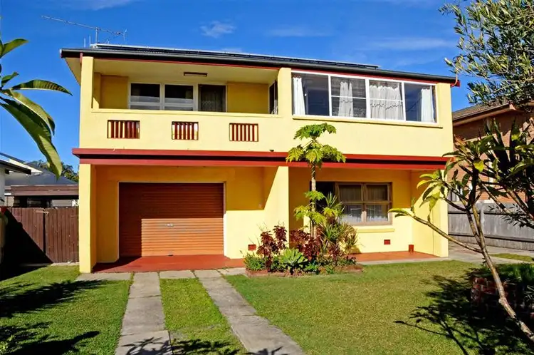 18 Woodford Road, North Haven NSW 2443