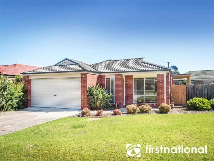 7 Lauren Square, Pakenham VIC 3810