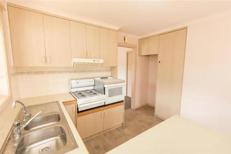 Sixth view of Homely unit listing, 2/12 Caffrey Court, Irymple VIC 3498