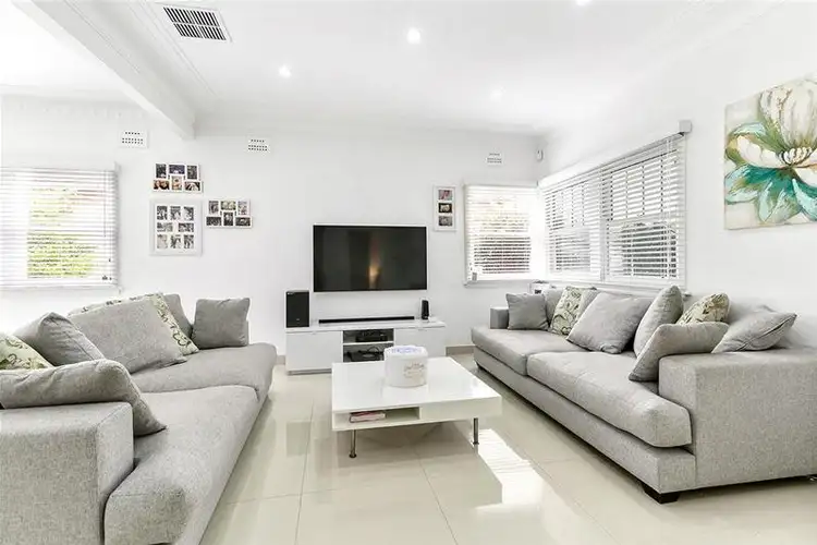 30 Shorter Avenue, Roselands NSW 2196