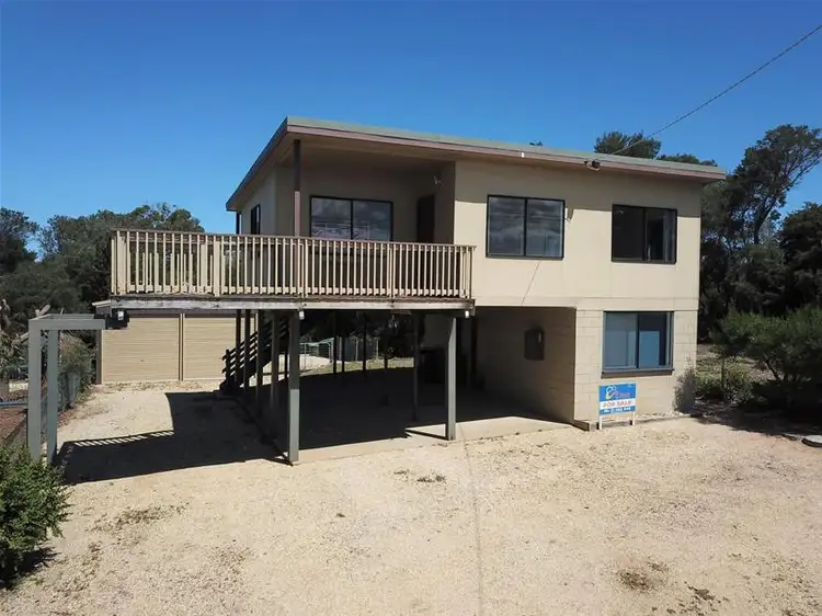 14 Pelican Street, Loch Sport VIC 3851