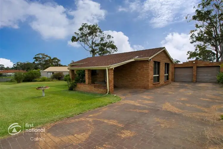 3 Lackersteen Street