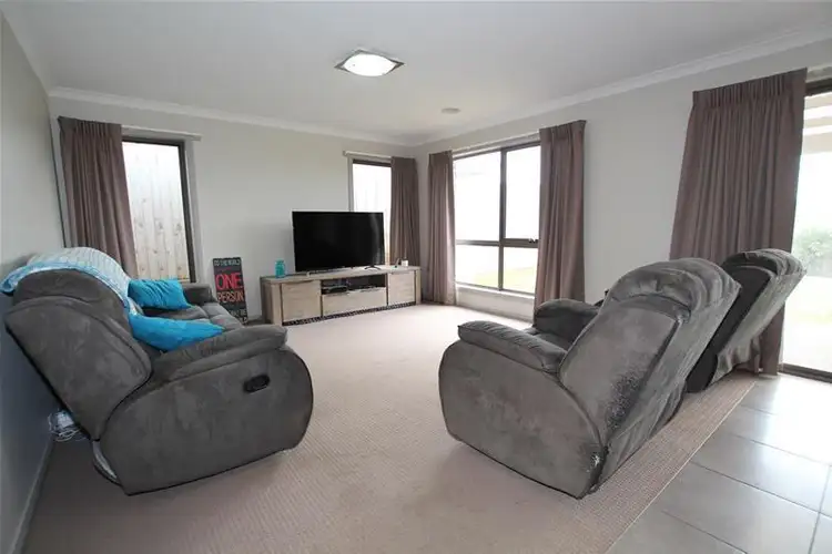 Fifth view of Homely house listing, 4 Singleton Court, Warrnambool VIC 3280