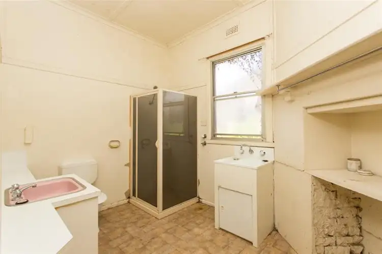 Fourth view of Homely house listing, 196 Eleventh Street, Mildura VIC 3500