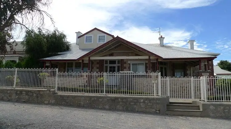 53-55 Robert Street, Maitland SA 5573