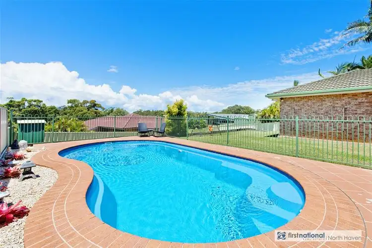 19 Kendall Crescent, Bonny Hills NSW 2445