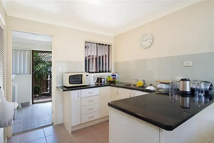 3/6 Barbet Place, Burleigh Waters QLD 4220