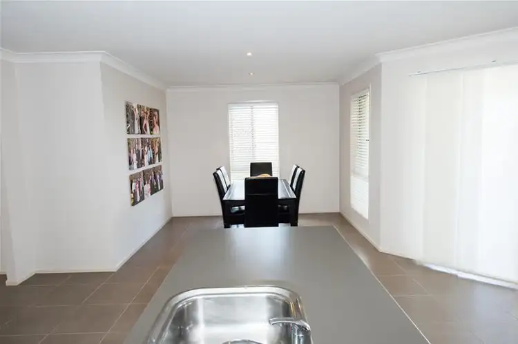 Fifth view of Homely house listing, 1 Leo Close, Highfields QLD 4352
