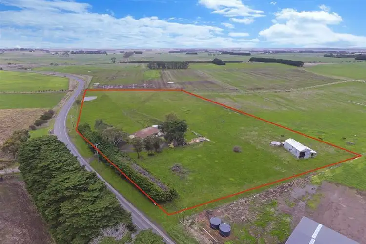 1662 Warrnambool-Caramut Road, Winslow VIC 3281