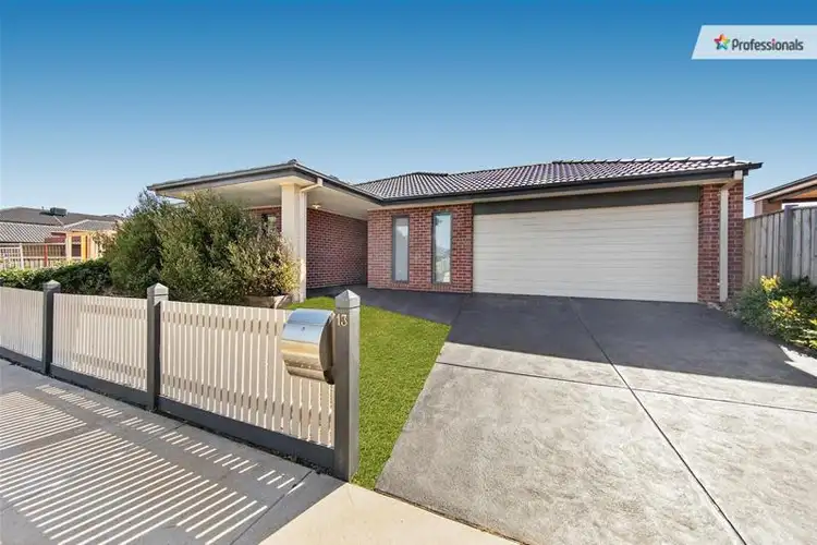 13 Lilydale Avenue, Eynesbury VIC 3338