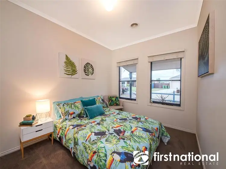 Fifth view of Homely house listing, 22 Mallee Circuit, Pakenham VIC 3810