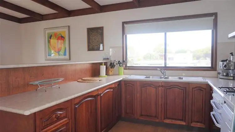 Fifth view of Homely house listing, 21 Holmes Street, Loch Sport VIC 3851