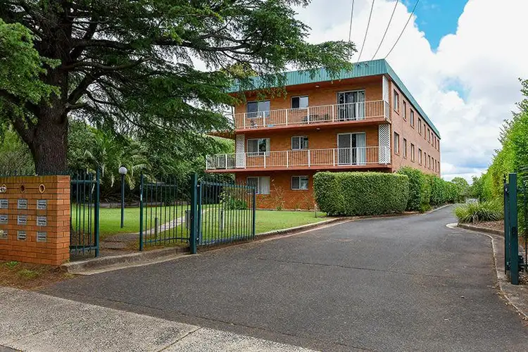 Main view of Homely unit listing, 6/6 Scott Street, East Toowoomba QLD 4350