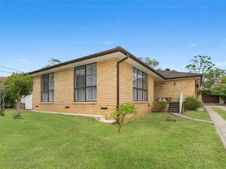Main view of Homely house listing, 33 Kambora Avenue, Davidson NSW 2085